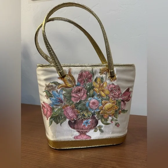 Vtg 50s 60s “Adrian’s of Palm Springs”Floral Embroidered Gold Accent Silk Purse - Picture 1 of 9